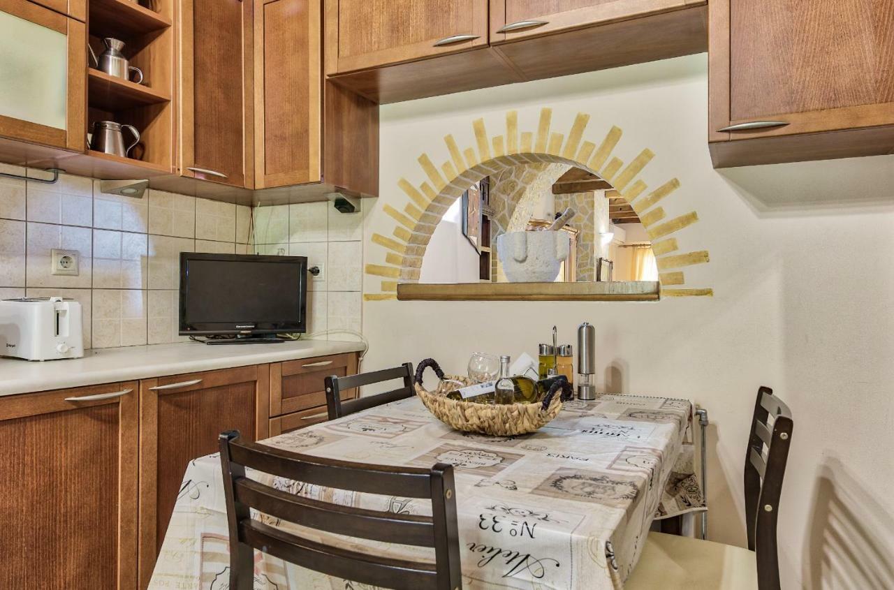 Green Boat Apartment Akrotiri  Zewnętrze zdjęcie