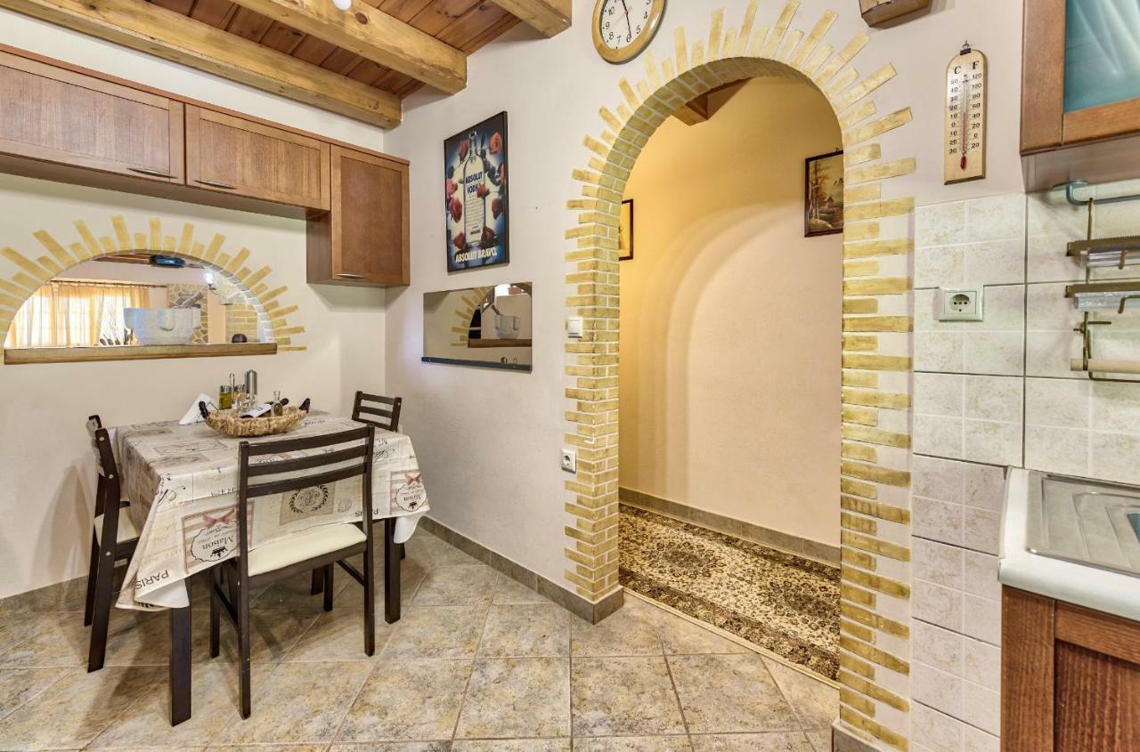 Green Boat Apartment Akrotiri  Zewnętrze zdjęcie